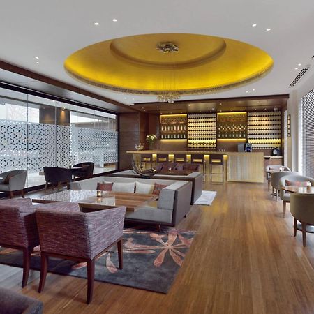 Courtyard By Marriott Raipur Hotel Ngoại thất bức ảnh