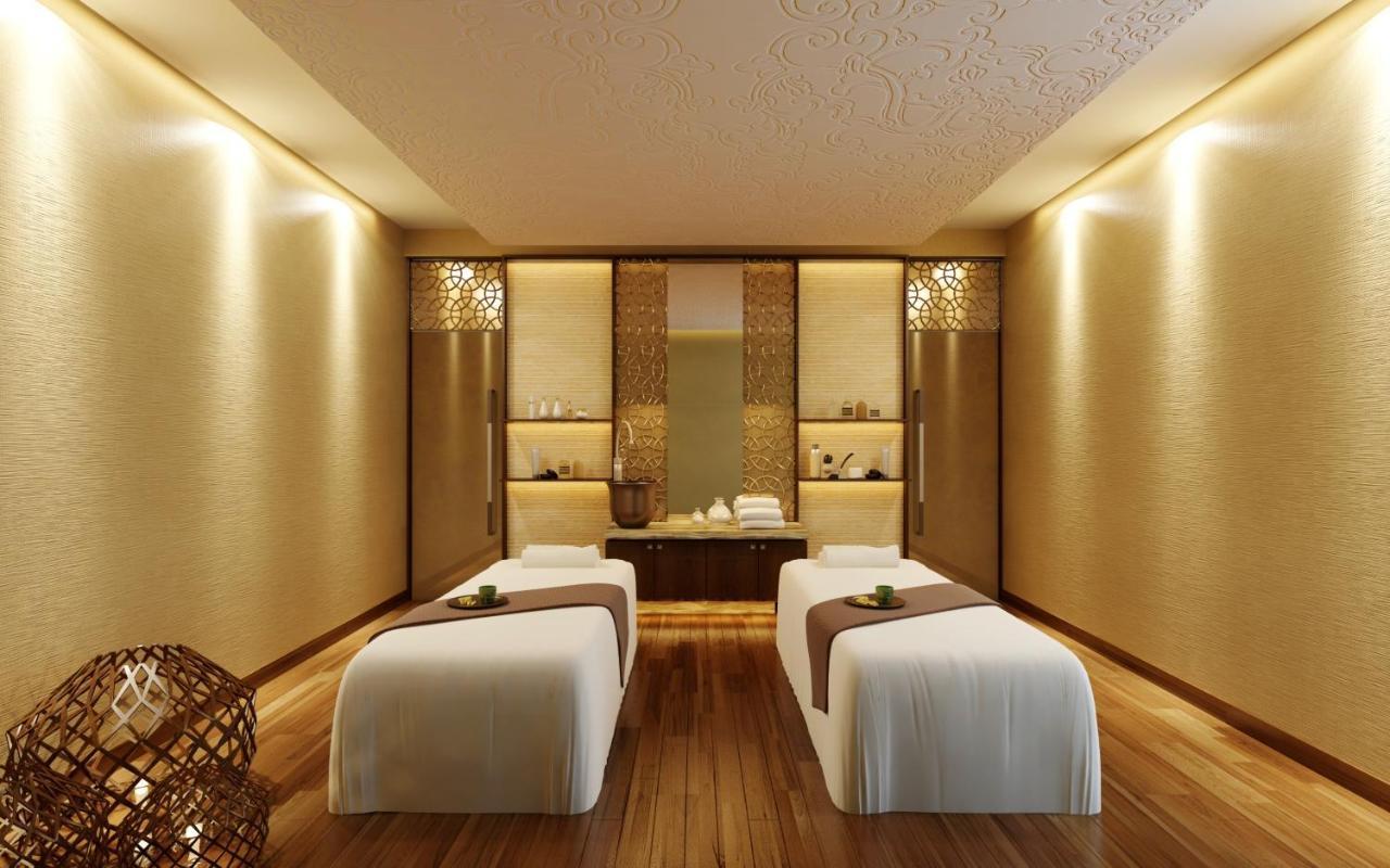 Courtyard By Marriott Raipur Hotel Ngoại thất bức ảnh