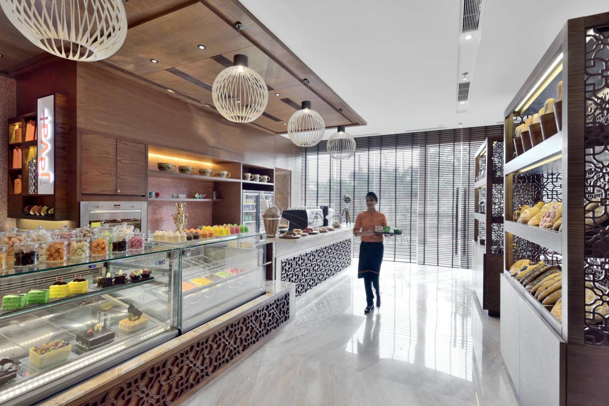 Courtyard By Marriott Raipur Hotel Ngoại thất bức ảnh